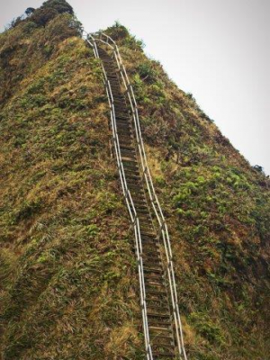 &bdquo;Schody do nieba&rdquo; Oahu, Hawaje